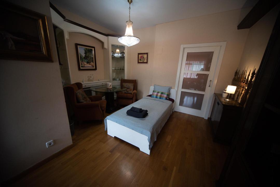 ברצלונה Traditional Rooms In Eixample מראה חיצוני תמונה